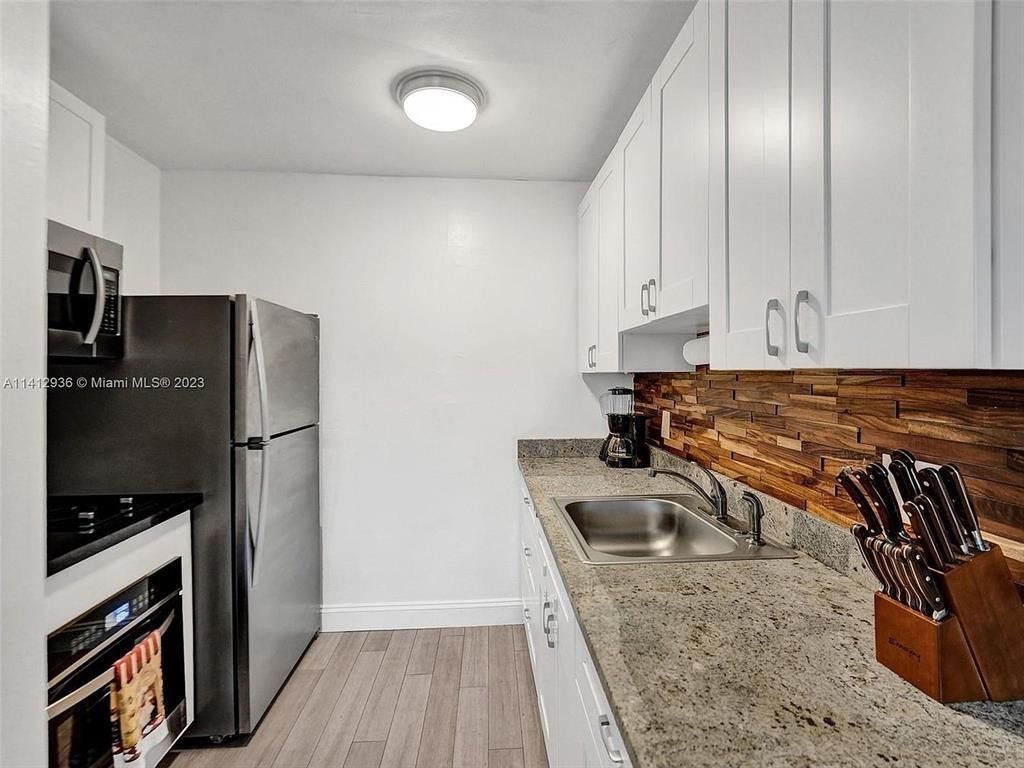 2500 NE 19th Street, Pompano Beach, FL 33062 Photo