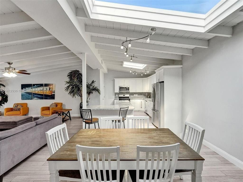 2500 NE 19th Street, Pompano Beach, FL 33062 Photo