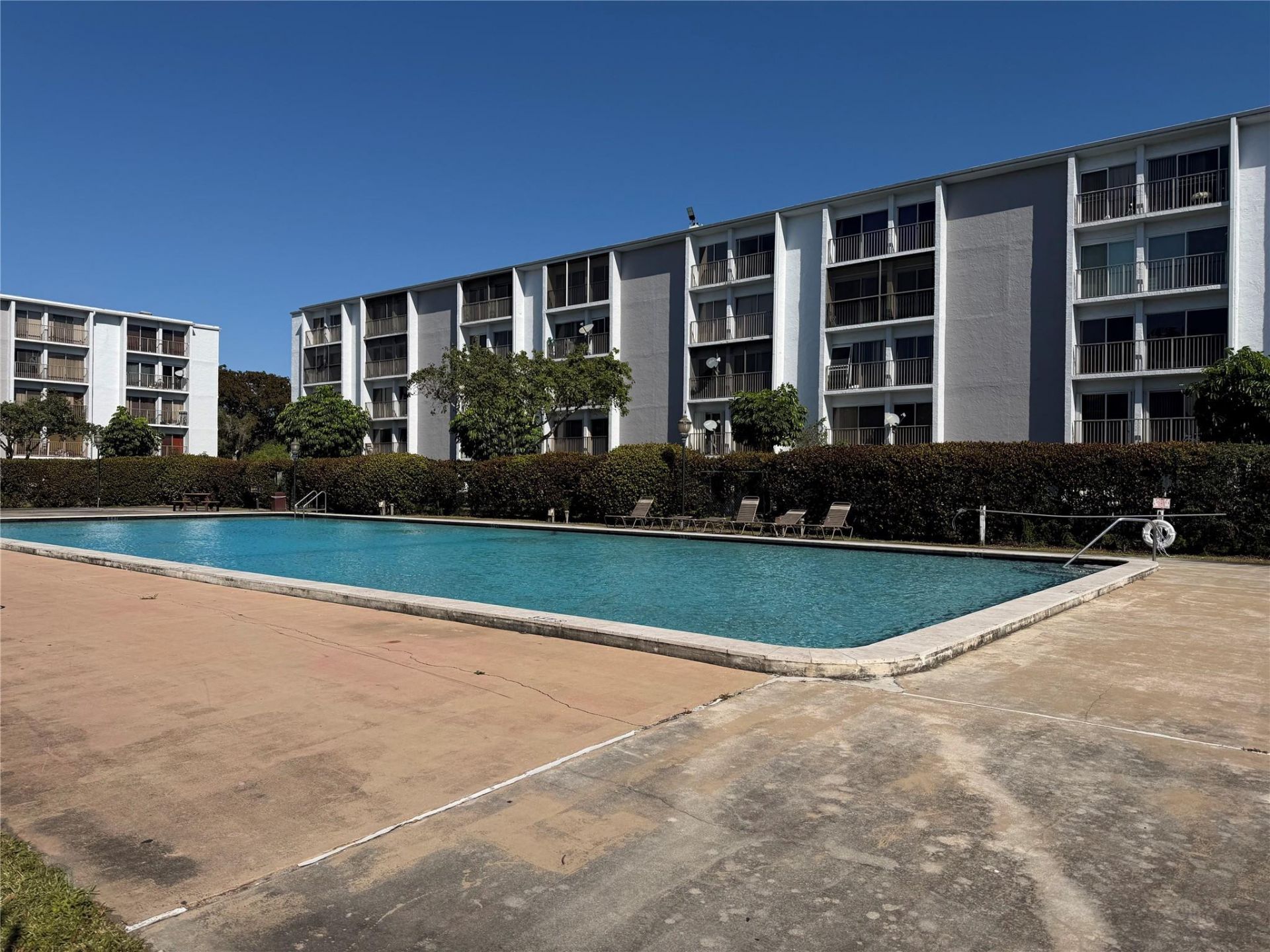 8620 N Sherman Circle, Unit 204, Miramar, FL 33025 Photo