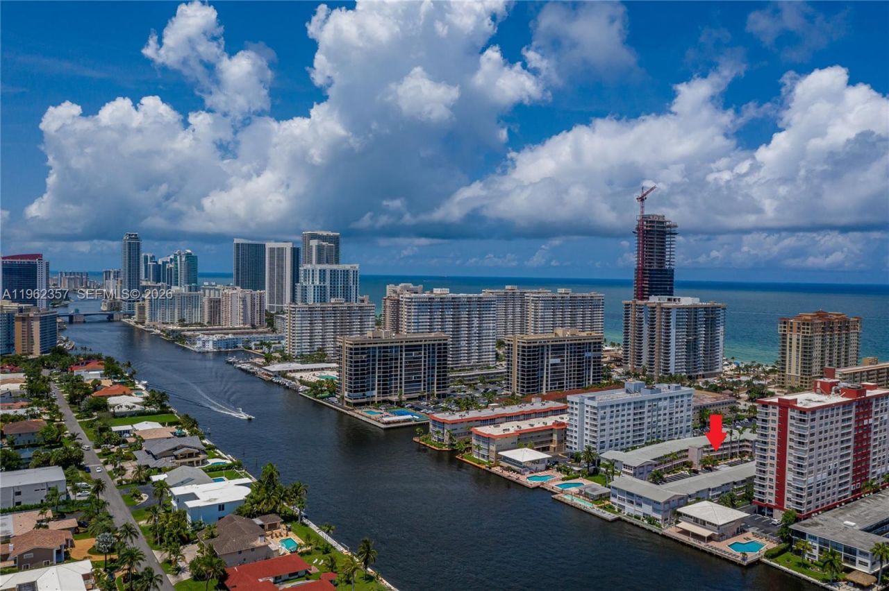 3127 S Ocean Dr , Unit 219, Hallandale Beach, FL 33009 Photo