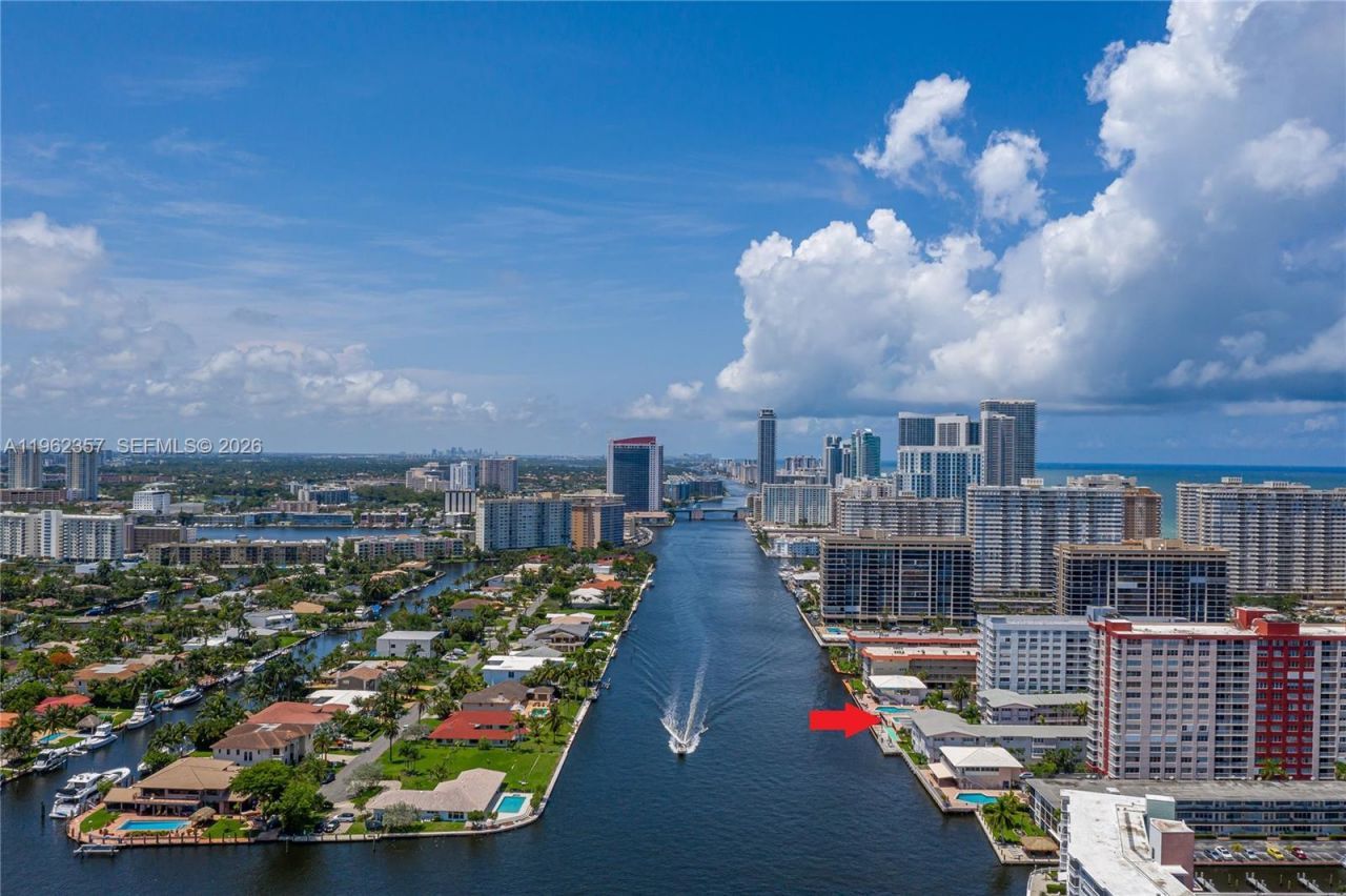 3127 S Ocean Dr , Unit 219, Hallandale Beach, FL 33009 Photo