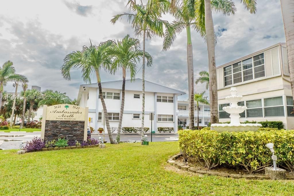 3127 S Ocean Dr , Unit 219, Hallandale Beach, FL 33009 Photo