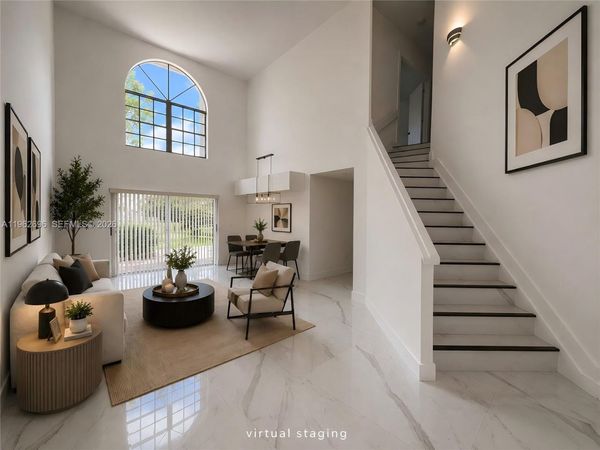 109 Gables Blvd, Weston, FL 33326