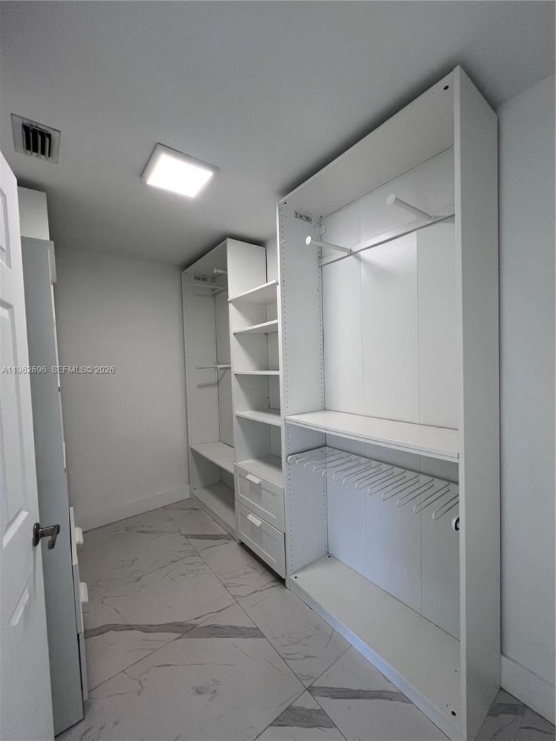 109 Gables Blvd, Weston, FL 33326 Photo