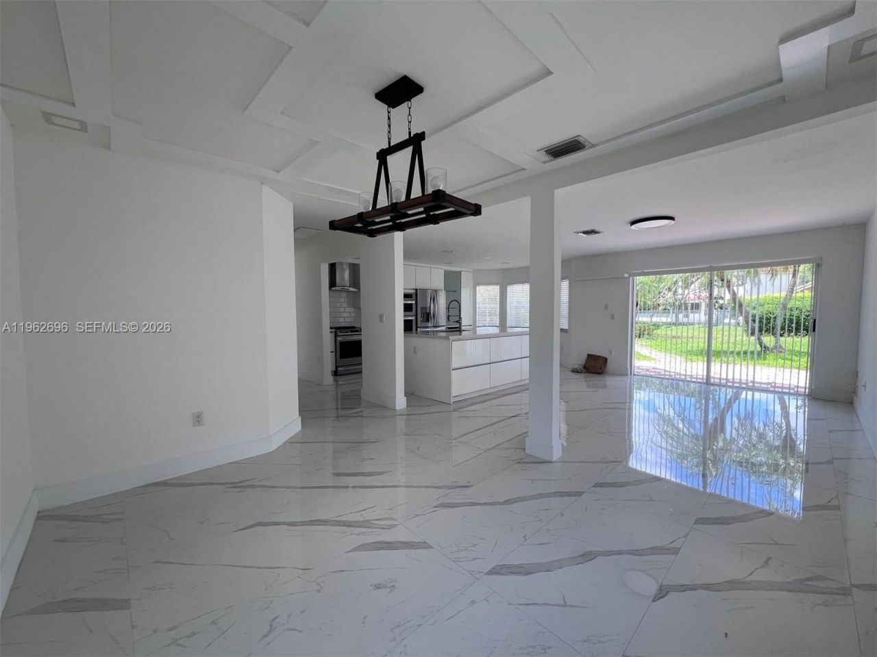 109 Gables Blvd, Weston, FL 33326 Photo