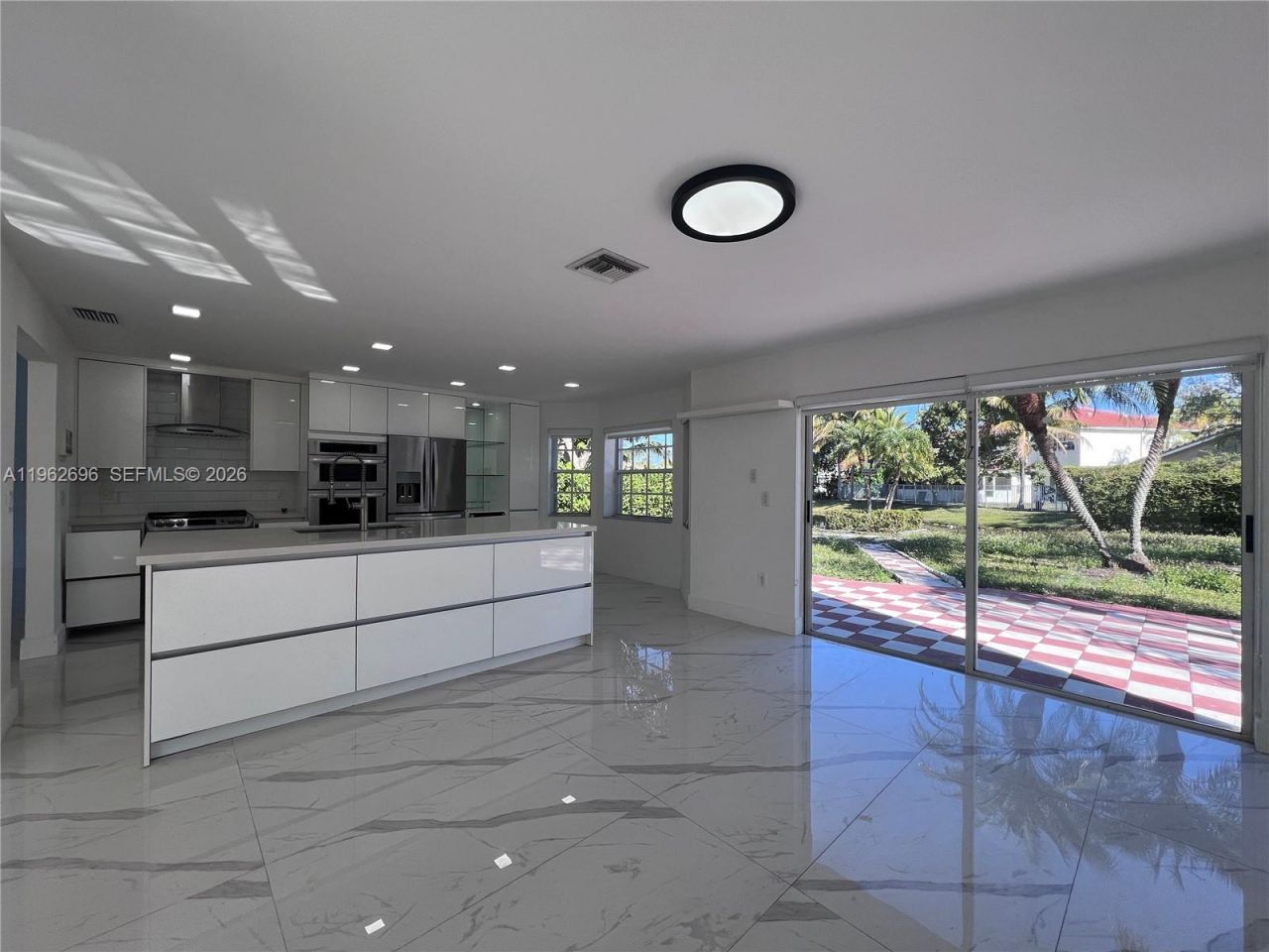 109 Gables Blvd, Weston, FL 33326 Photo