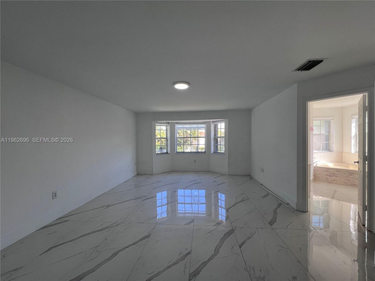 109 Gables Blvd, Weston, FL 33326 Photo