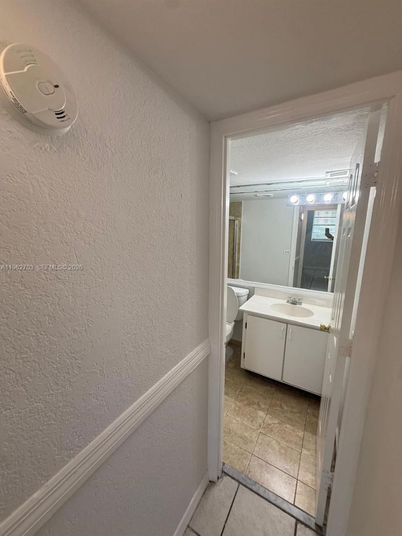 801 NW 47th Ave, Unit 609W, Miami, FL 33126 Photo
