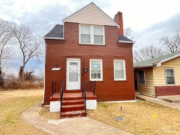 4218 Edgewood Boulevard , St Louis, MO 63121