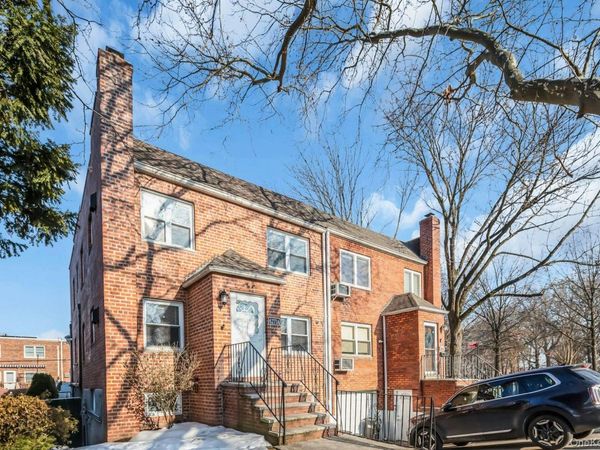 6271A 81st Street , Middle Village, NY 11379