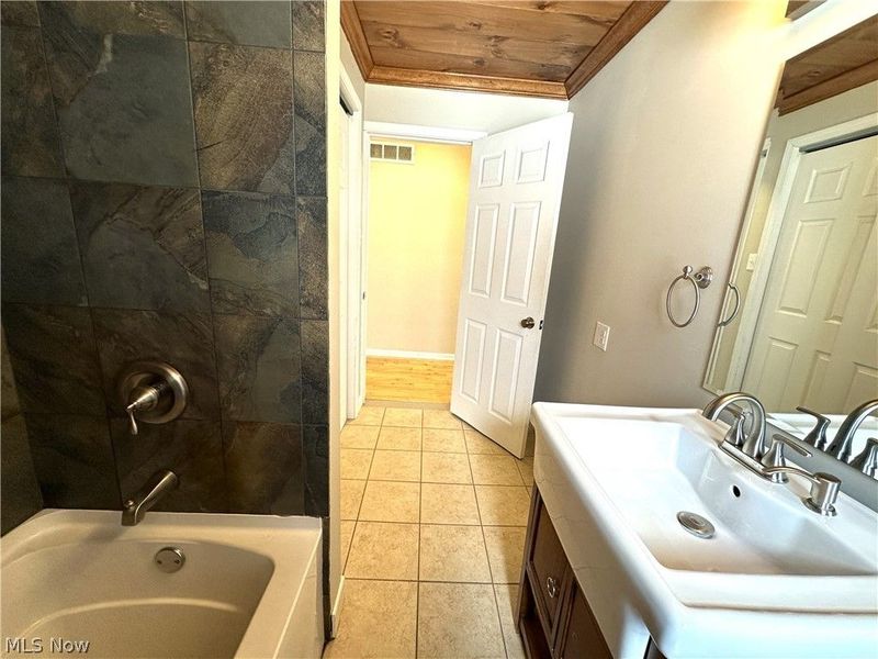 7311 Brecksville Road, Independence, OH 44131 Photo 18