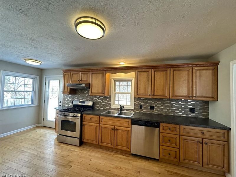 7311 Brecksville Road, Independence, OH 44131 Photo 2