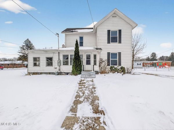 131 Meekison Street, Napoleon, OH 43545