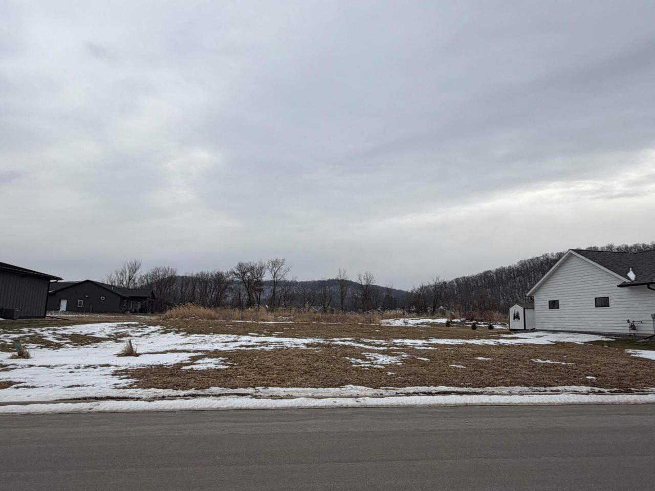 805 Bridle Lane, La Crescent, MN 55947 Main Photo