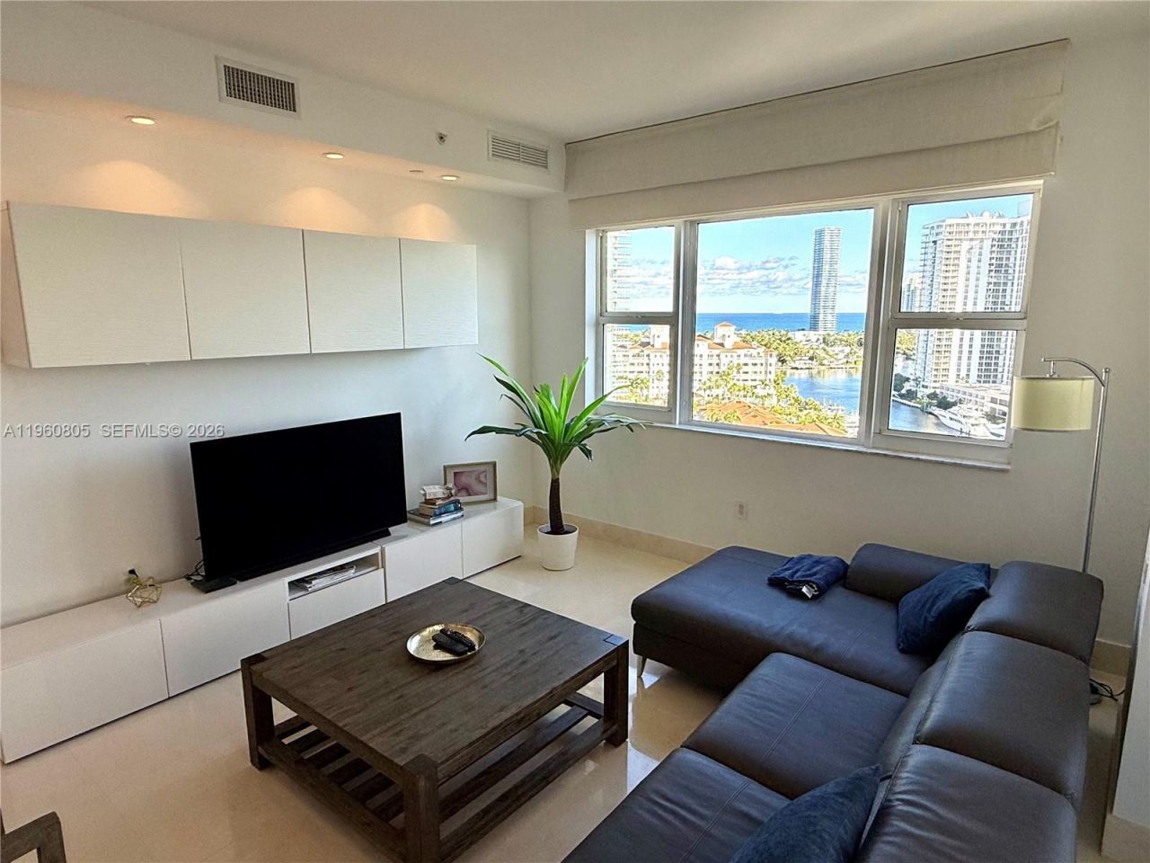 19900 E Country Club Dr , Unit TS03, Aventura, FL 33180 Photo