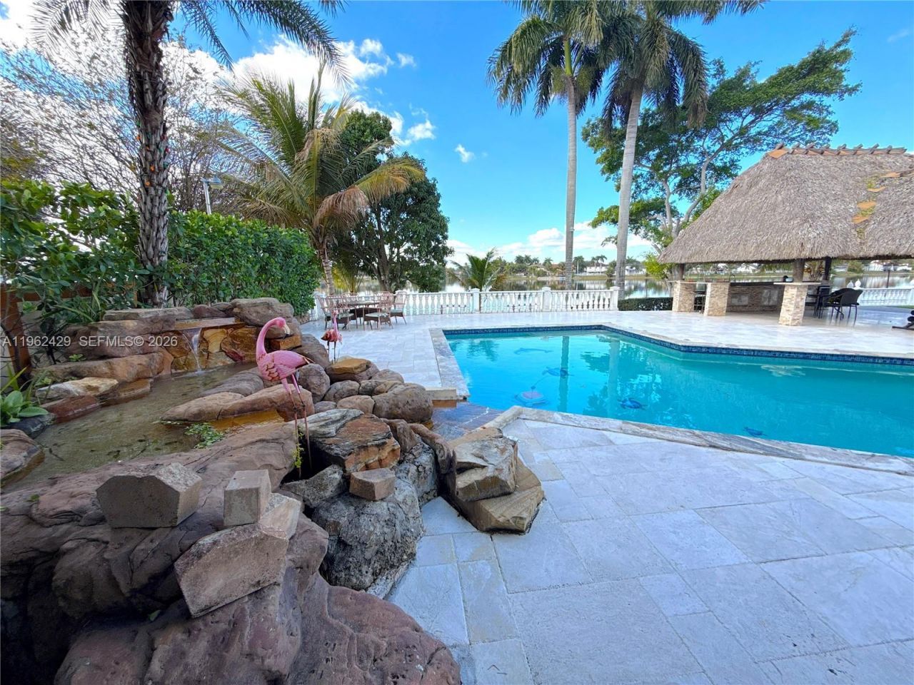 19230 NW 87th Pl, Hialeah, FL 33018 Photo