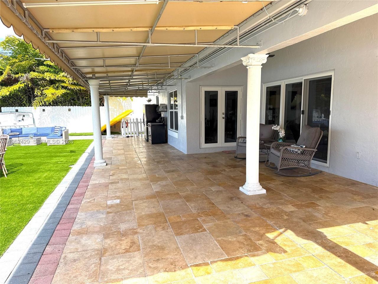 19230 NW 87th Pl, Hialeah, FL 33018 Photo