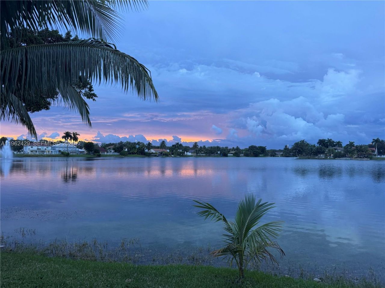 19230 NW 87th Pl, Hialeah, FL 33018 Photo