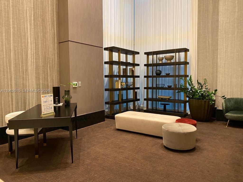 950 Brickell Bay Dr, Unit 4002, Miami, FL 33131 Photo