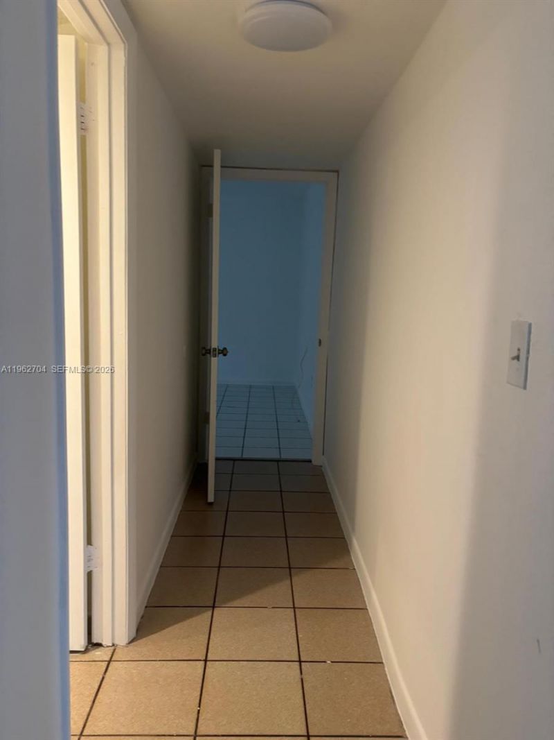 2710 W 76th St , Unit 101, Hialeah, FL 33016 Photo