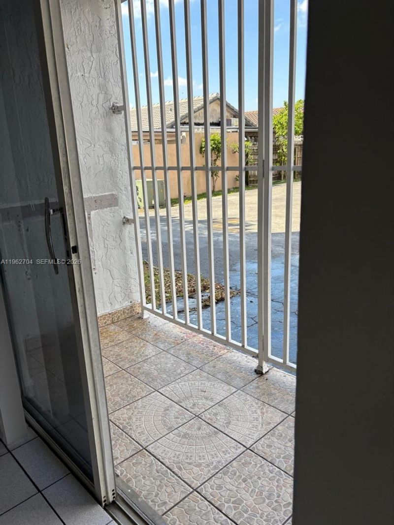2710 W 76th St , Unit 101, Hialeah, FL 33016 Photo