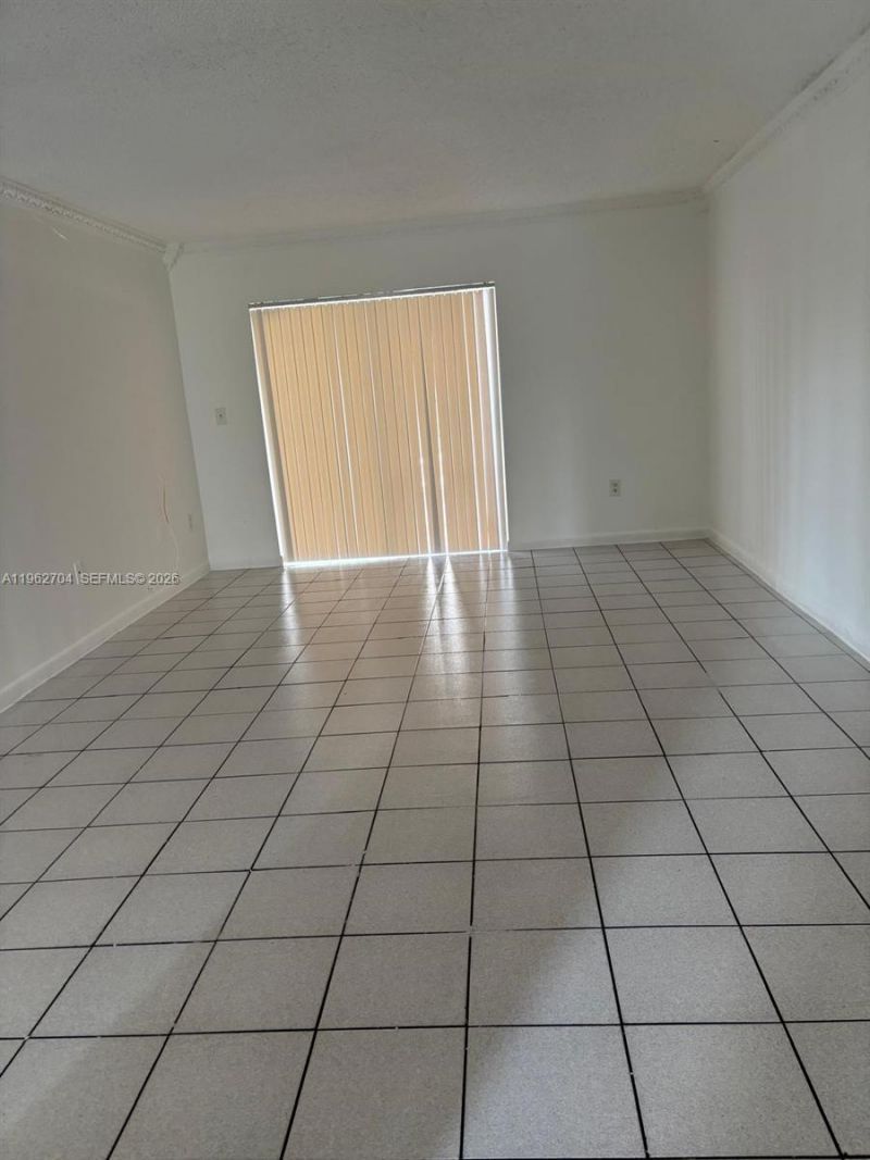 2710 W 76th St , Unit 101, Hialeah, FL 33016 Photo