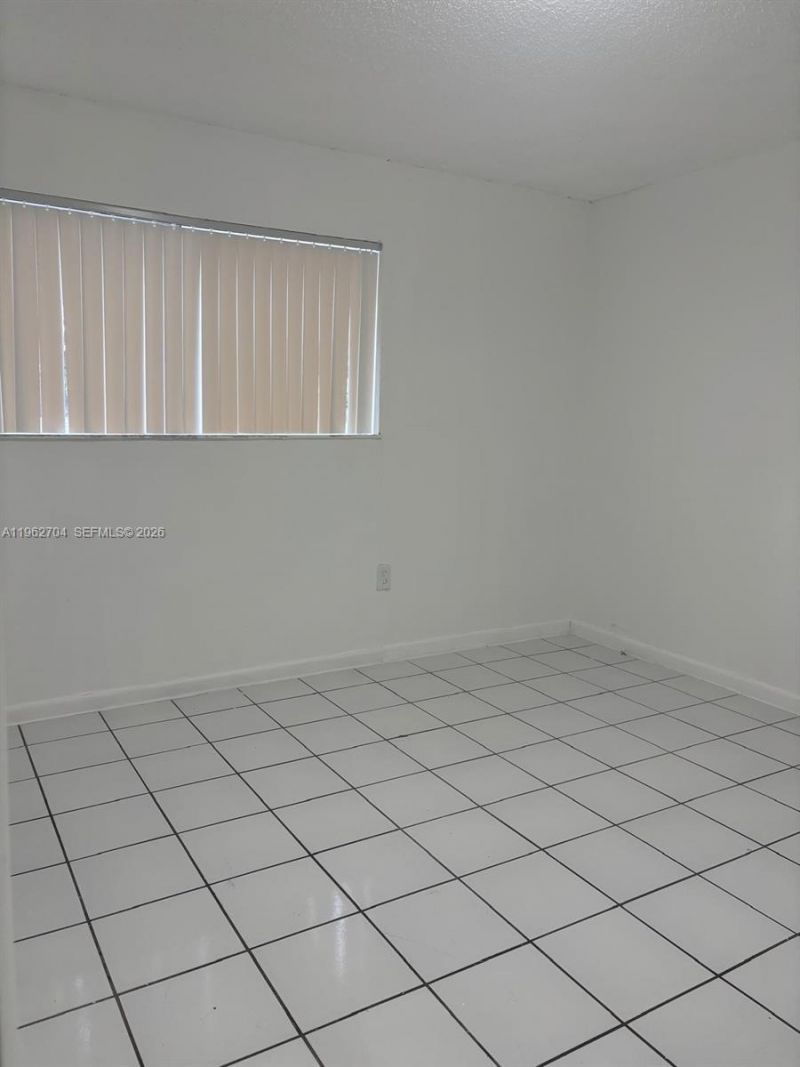2710 W 76th St , Unit 101, Hialeah, FL 33016 Photo