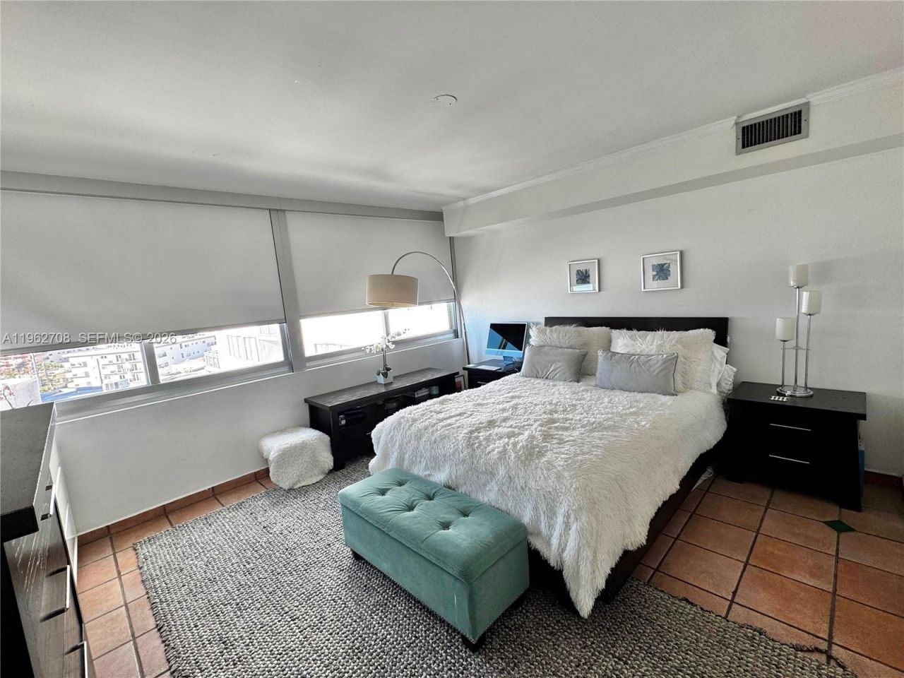 7135 Collins Ave , Unit 811, Miami Beach, FL 33141 Photo