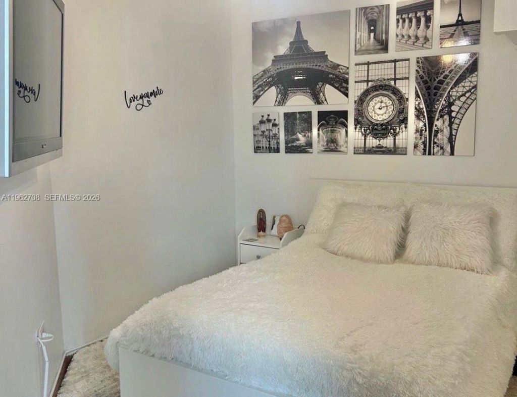 7135 Collins Ave , Unit 811, Miami Beach, FL 33141 Photo