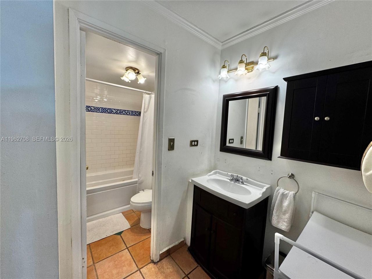 7135 Collins Ave , Unit 811, Miami Beach, FL 33141 Photo