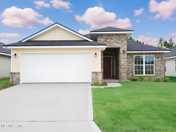 8333 HELMSLEY Boulevard, Jacksonville, FL 32219