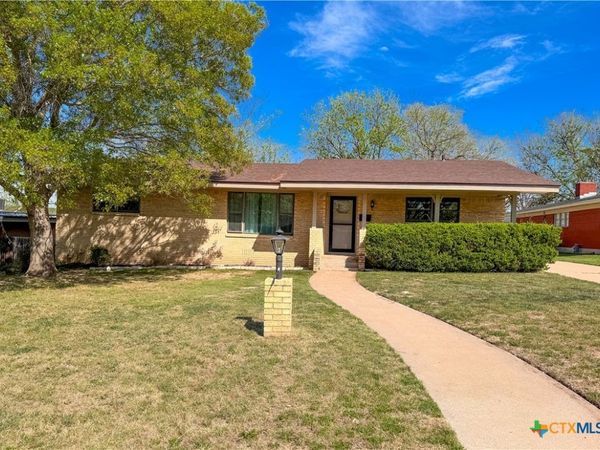 120 N 29th Street, Gatesville, TX 76528