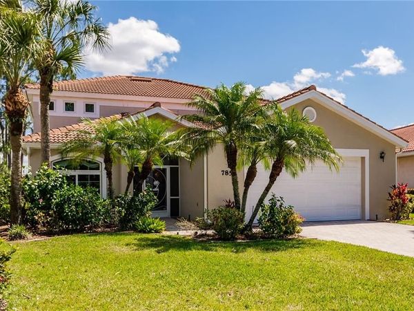7859 Berkshire Pines DR, NAPLES, FL 34104