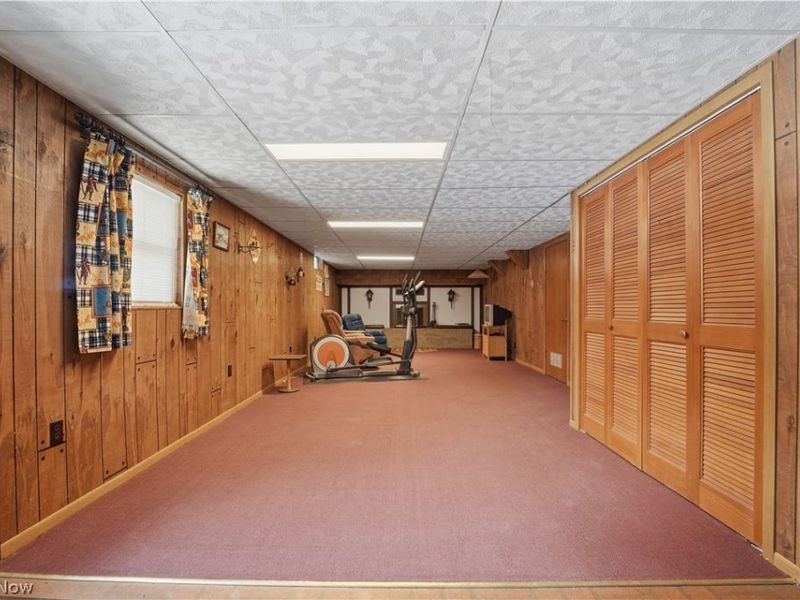 275 Creek Road, Conneaut, OH 44030 Photo 12