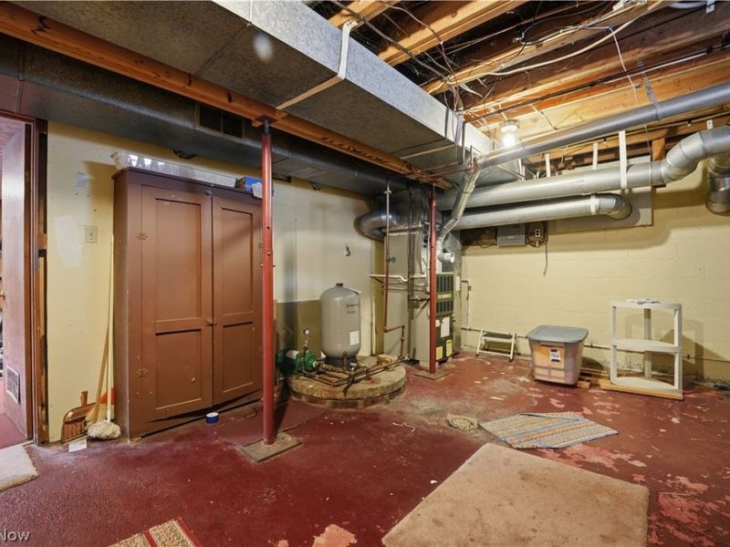 275 Creek Road, Conneaut, OH 44030 Photo 14