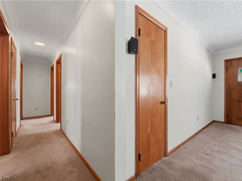 275 Creek Road, Conneaut, OH 44030 Photo 21