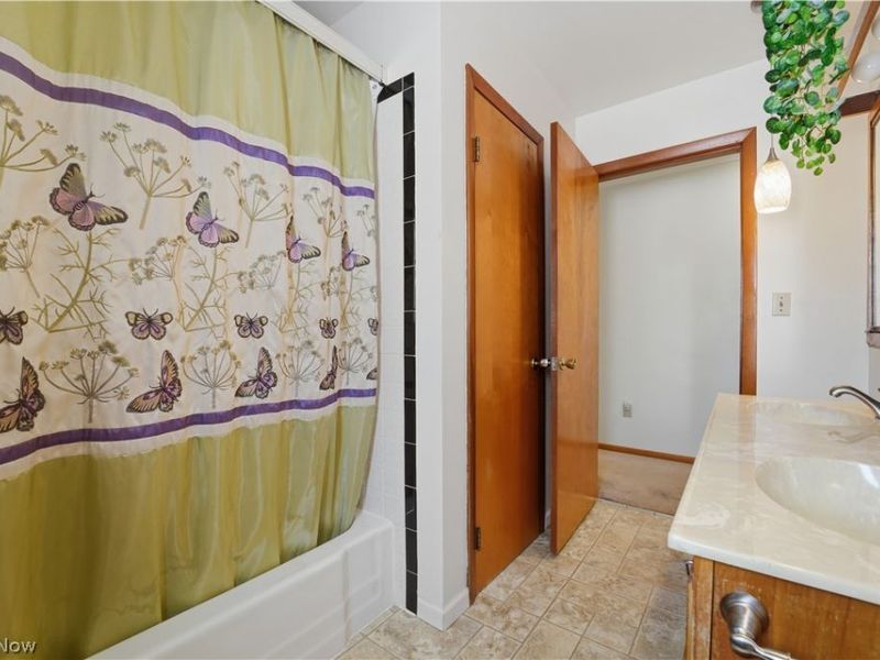 275 Creek Road, Conneaut, OH 44030 Photo 28