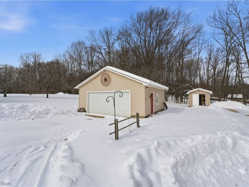 275 Creek Road, Conneaut, OH 44030 Photo 3