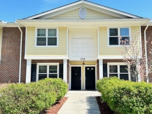 290 3Rd St, Unit D1, Hackensack, NJ 07601