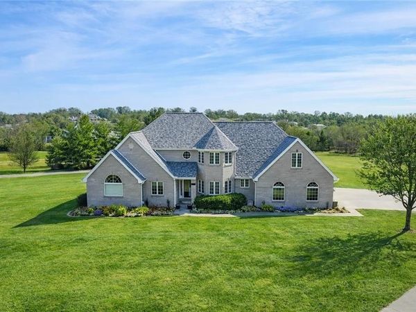 3113 Cedar Crest Lane, Chillicothe, MO 64601