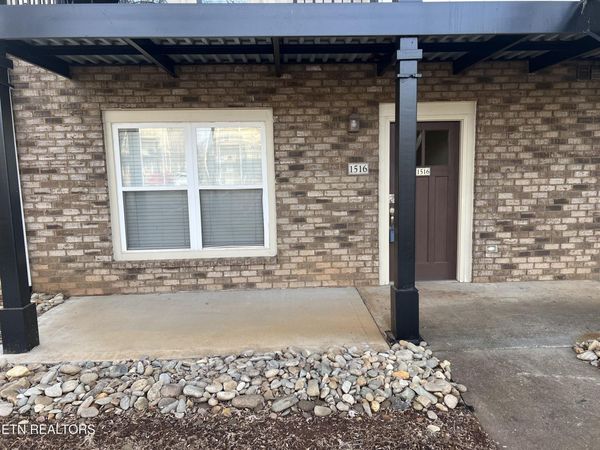 1106 Tree Top Way, Knoxville, TN 37920