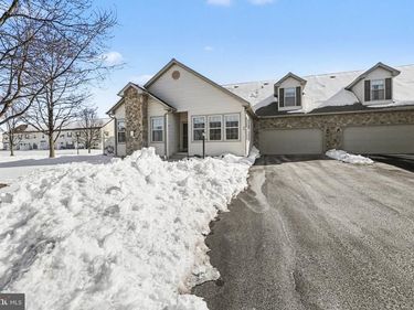 50 S VILLAGE CIRCLE, PALMYRA, PA 17078