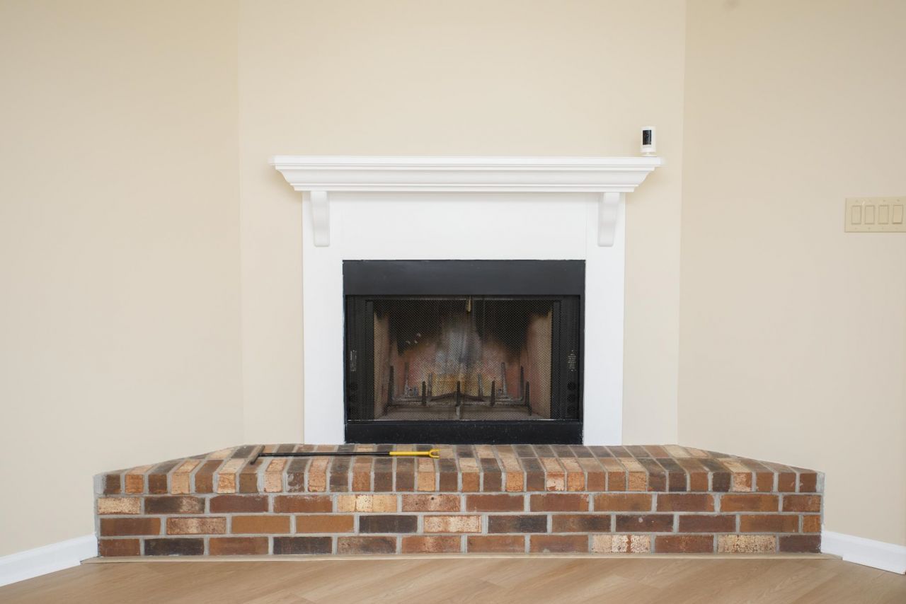 407 Meadowbrook Dr. Photo 7