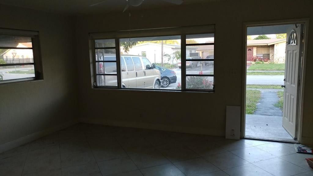 2025 NW 14th Avenue, Unit 2025, Fort Lauderdale, FL 33311 Photo