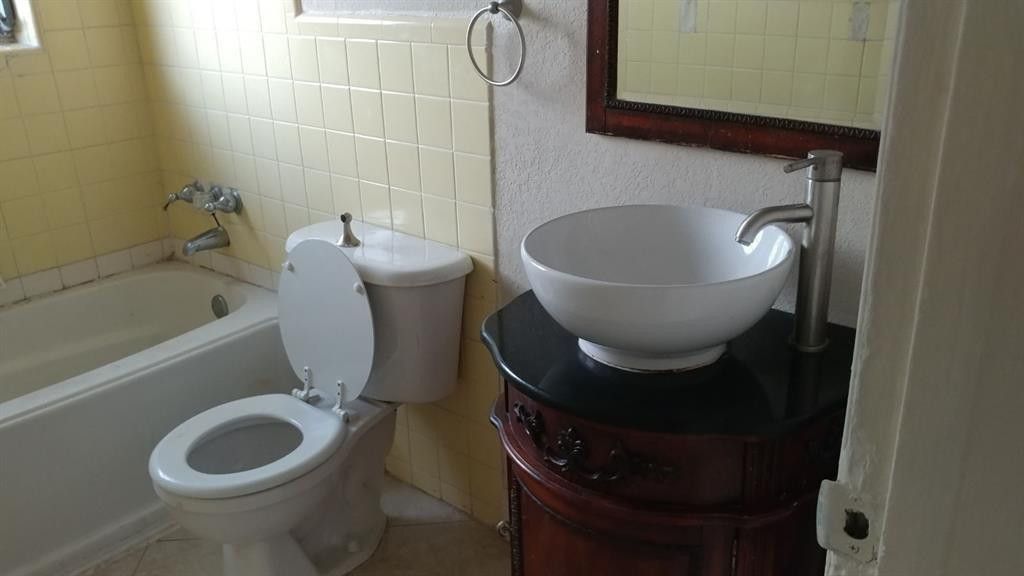 2025 NW 14th Avenue, Unit 2025, Fort Lauderdale, FL 33311 Photo