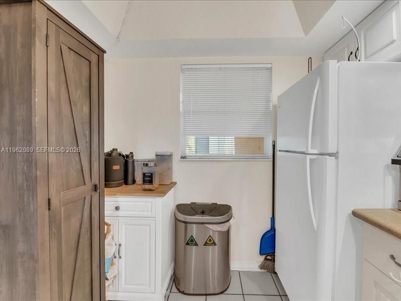 469 N Pine Island Rd, Unit B305, Plantation, FL 33324 Photo