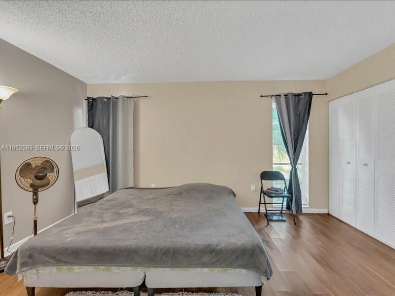 469 N Pine Island Rd, Unit B305, Plantation, FL 33324 Photo