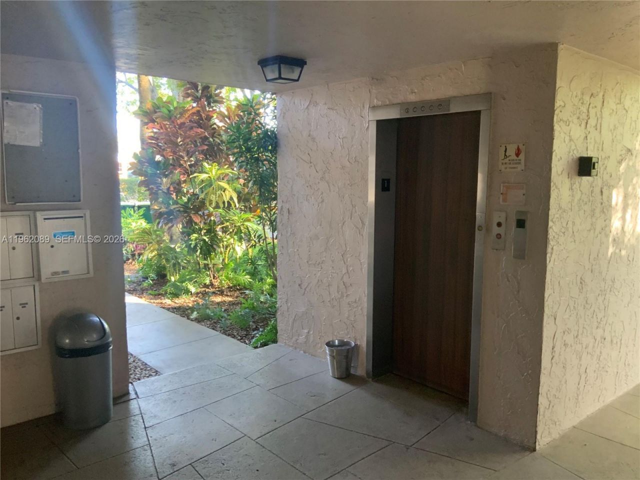 469 N Pine Island Rd, Unit B305, Plantation, FL 33324 Photo
