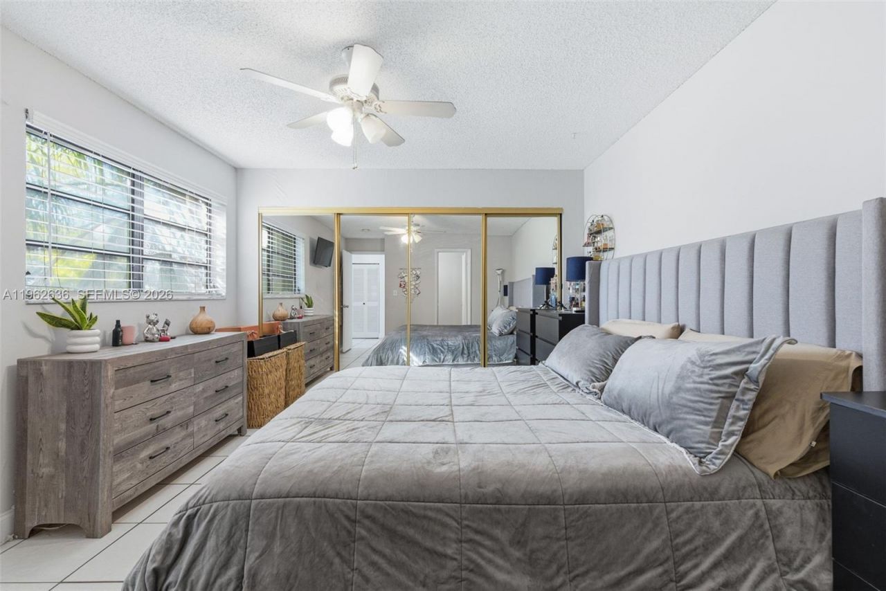 4726 SW 67th Ave, Unit F6, Miami, FL 33155 Photo