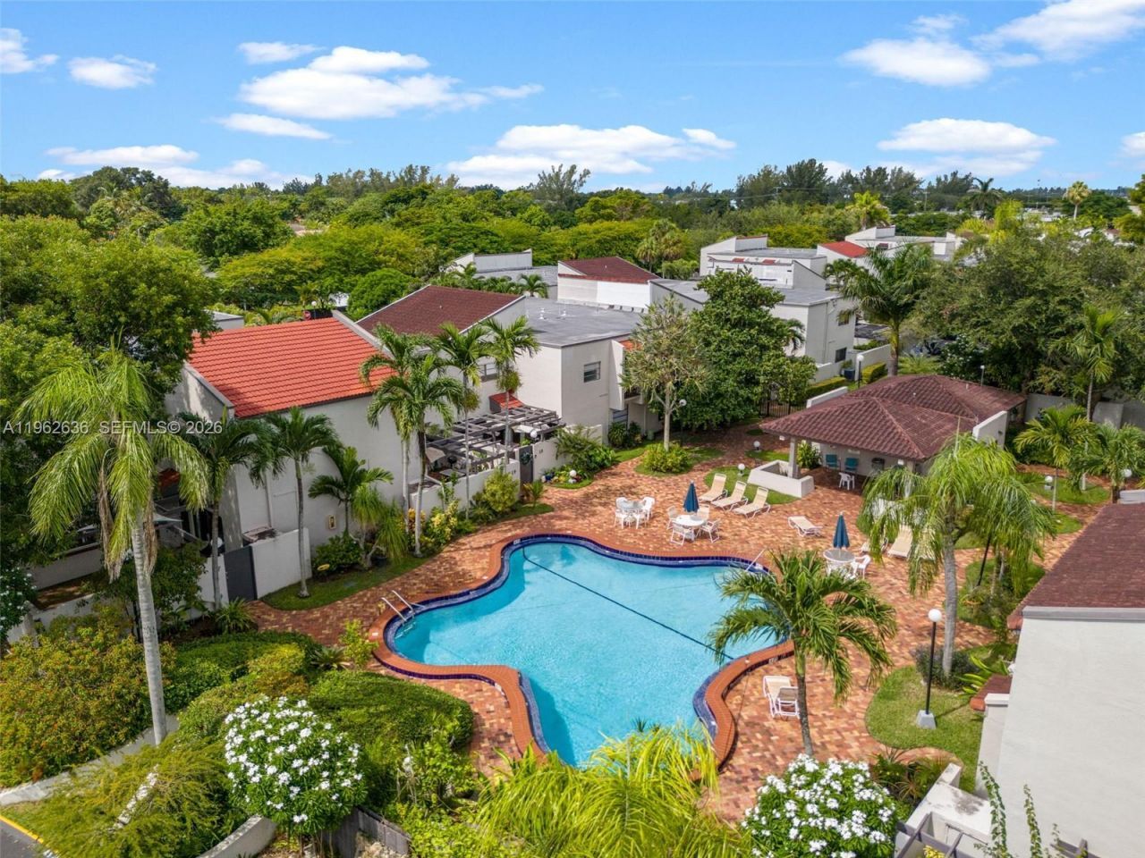 4726 SW 67th Ave, Unit F6, Miami, FL 33155 Photo